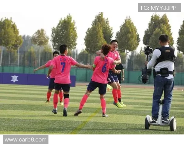 成都足球队的辉煌征程与冠军赛背后的奋斗故事