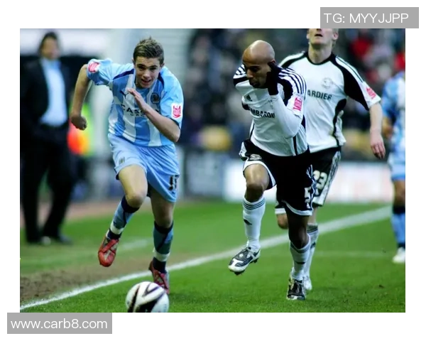 足球明星波士顿的传奇之路与全球足坛的影响力探讨 足球明星波士顿的传奇之路与全球足坛的影响力探讨